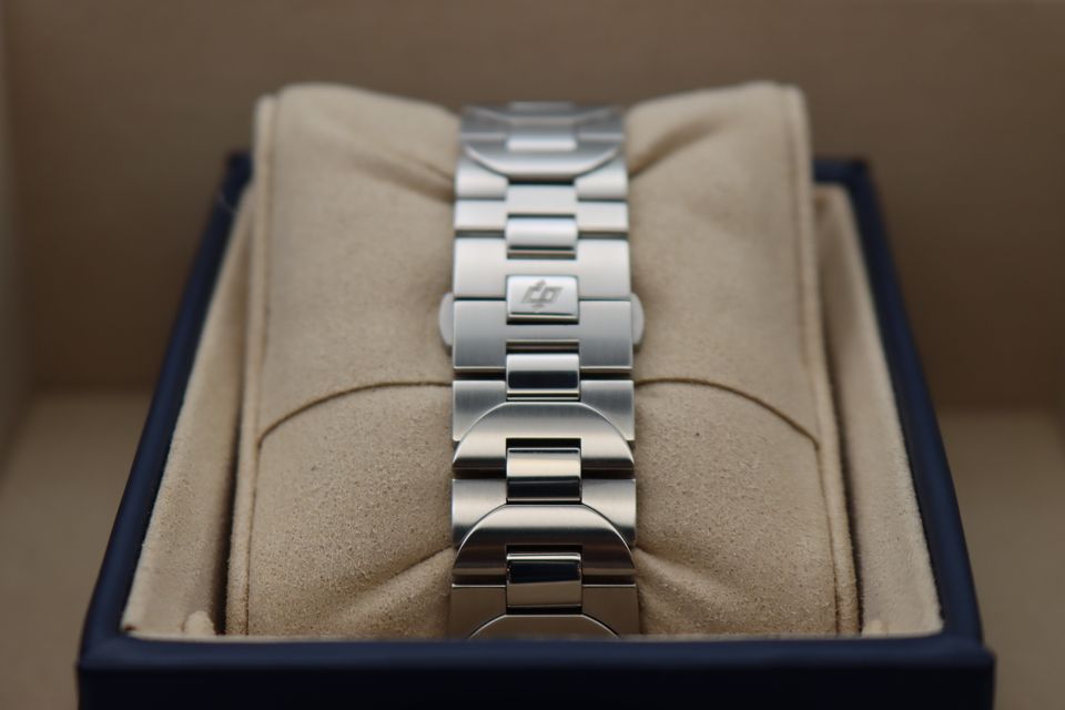 Panerai Luminor Due PAM01424 Image 6